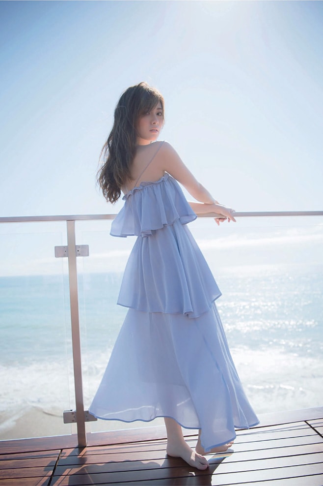 Shiraishi Mai sets new record for highest selling Female Photobook in Japan
