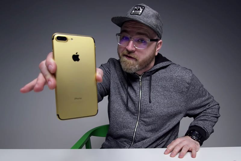 地上最土豪之 24k 金版本 iPhone 7 開箱視頻