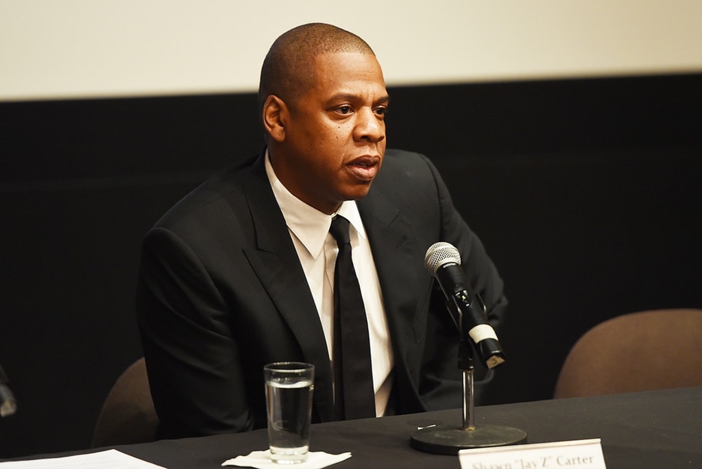 JAY Z Is Sued For Putting Roc Nation Logo on MLB Hats，Iconix Brand Group paid $204 million for the ownership of the logo.
