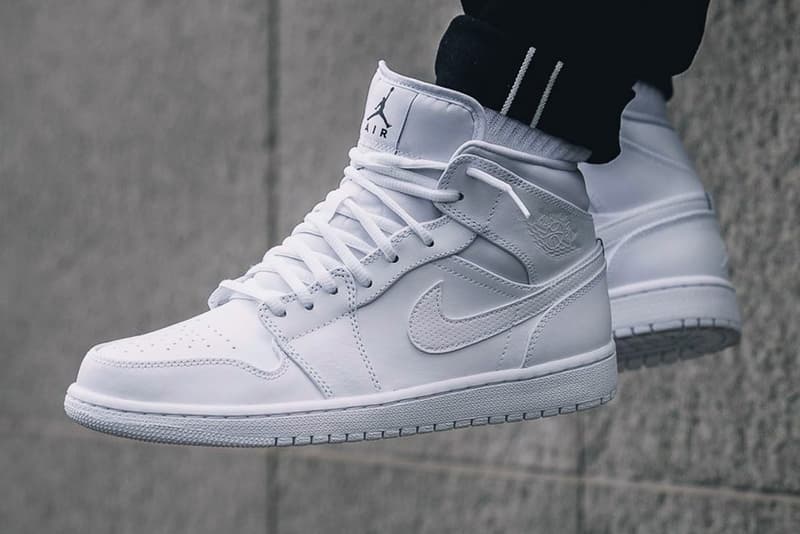 Air Jordan 1 Mid 推出全新「Triple White」配色設計