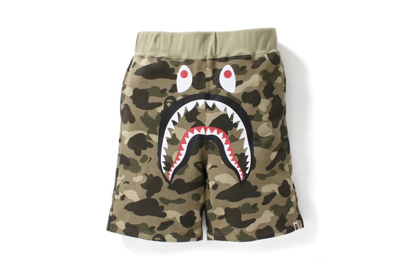 BAPE 2017 Spring/Summer Camo Shark Sweat Shorts