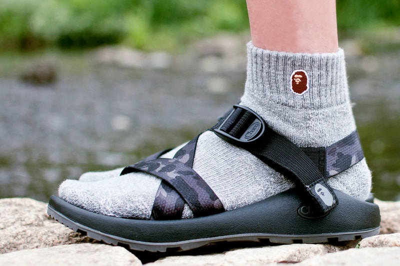 A BATHING APE® x Chaco 聯乘戶外涼履