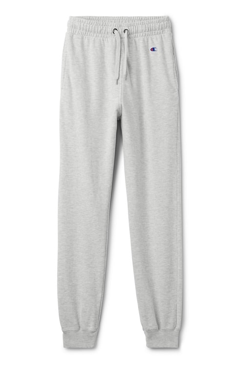 H&M 旗下獨立品牌 Weekday 再度聯手 Champion 推出別注系列