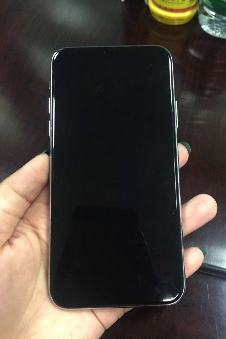 Possible iPhone 8 Final Design