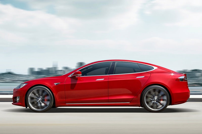Tesla 少量已登記 Model S 或 Model X 以稅前價格發售