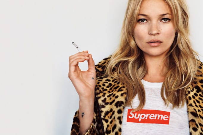 Phillips 拍賣會再創佳績！含 Kate Moss x Supreme 經典作品在內共賣出 300 萬美元