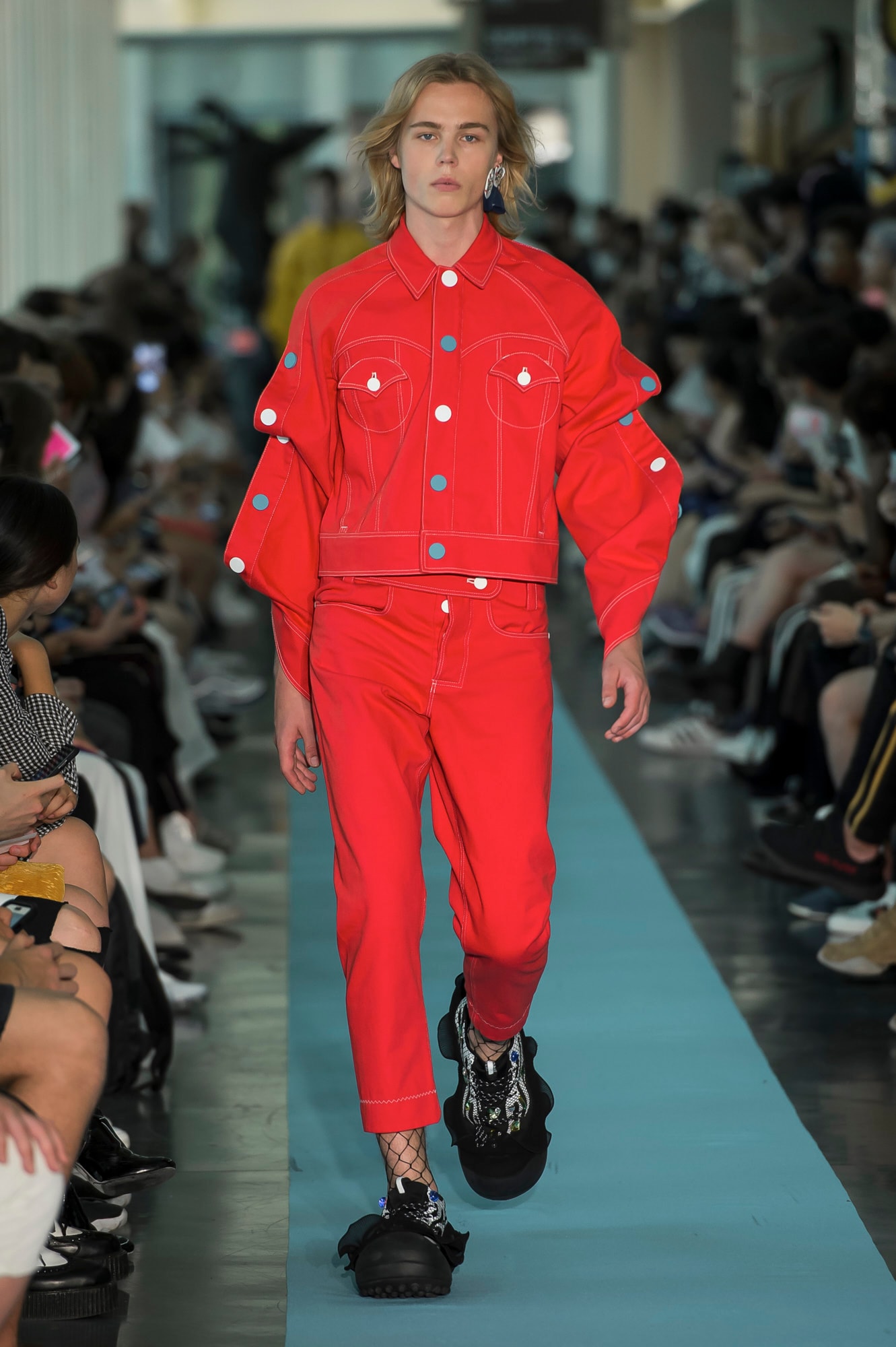台籍設計師首登巴黎時裝週 - Angus Chiang 2018 春夏男裝系列發表