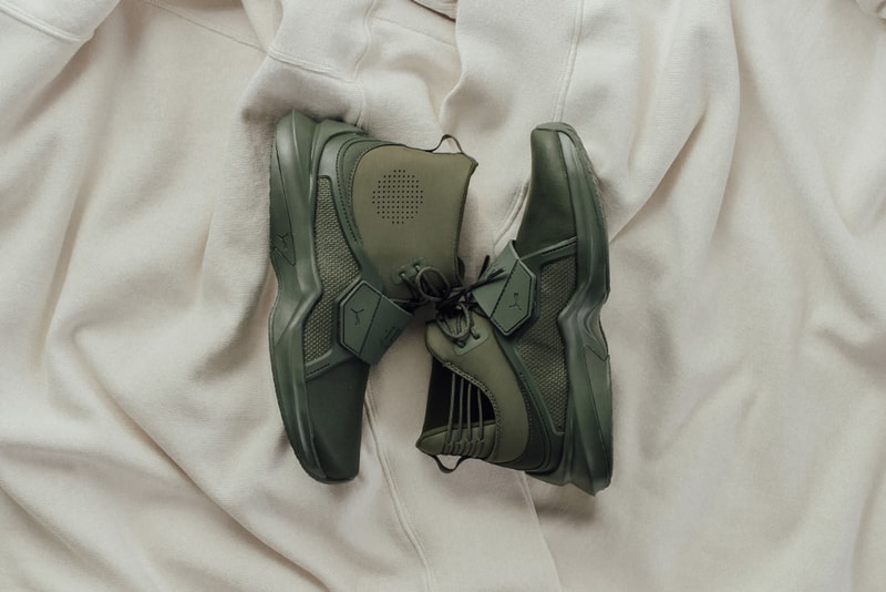 FENTY PUMA by Rihanna Trainer Hi Closer Look