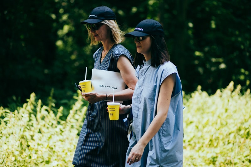Streetsnaps of Paris Fashion Week Day 1