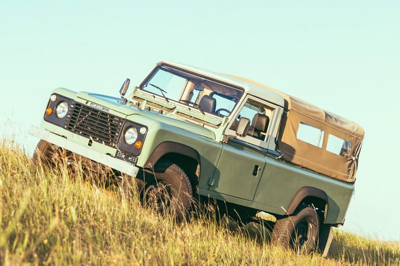 1984 年產 Land Rover Defender 110 Pickup 網上轉售