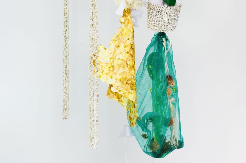 HaoJheLiao 個人首展「人造的人造花 Man-Made Artificial Flowers」