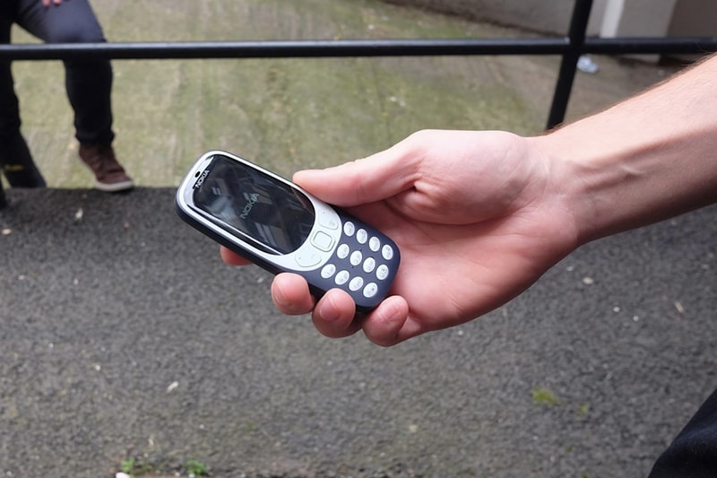2017 年新版 Nokia 3310 耐用度測試！
