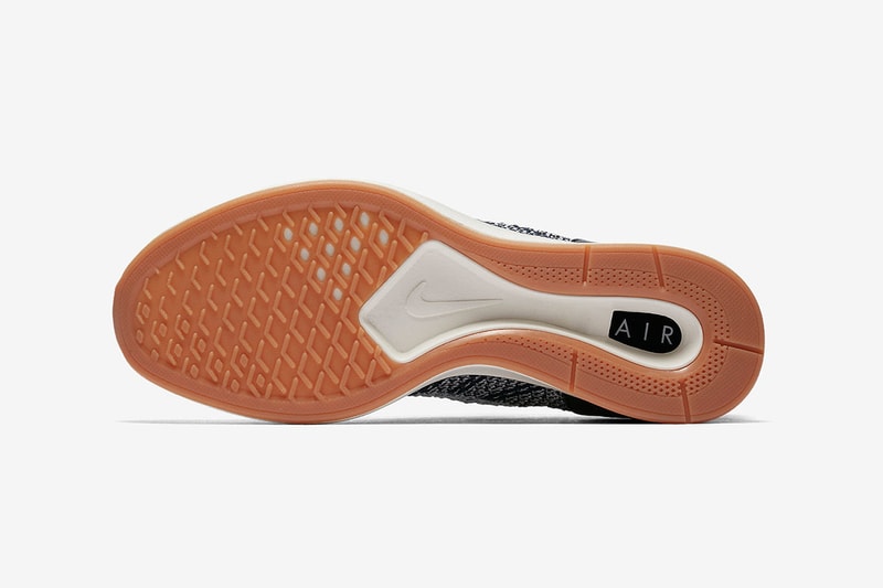 Nike WMNS Air Zoom Mariah Flyknit Racer Navy/Gum