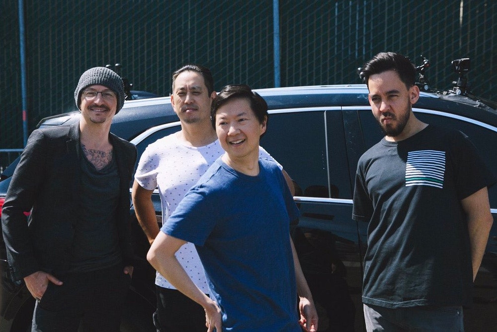 Chester Bennington 生前仍以 Linkin Park 身分拍攝《Carpool Karaoke》