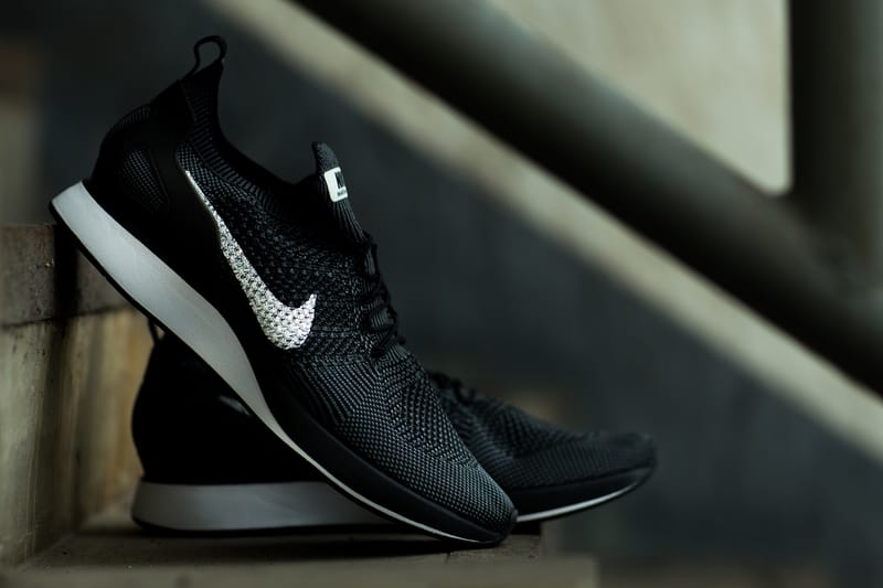 nike air zoom mariah flyknit racer black