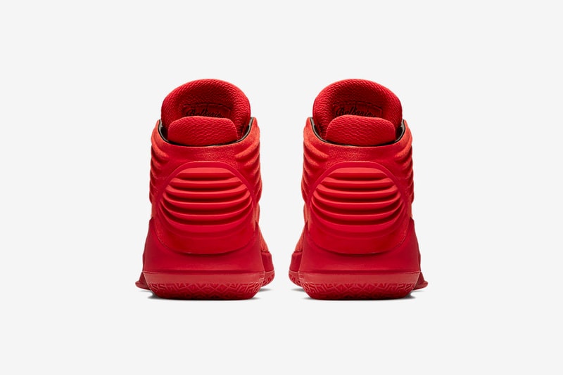 Air Jordan 32 "Rosso Corsa"