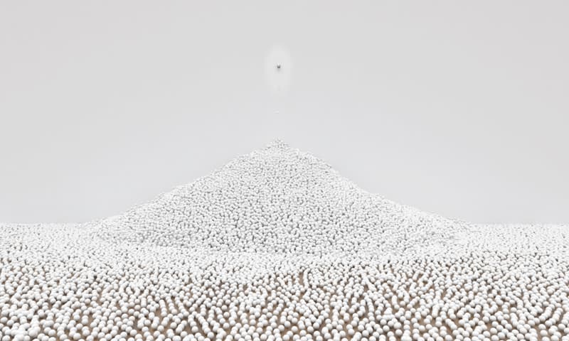 COS x SNARKITECTURE 工作室裝置藝術現身首爾