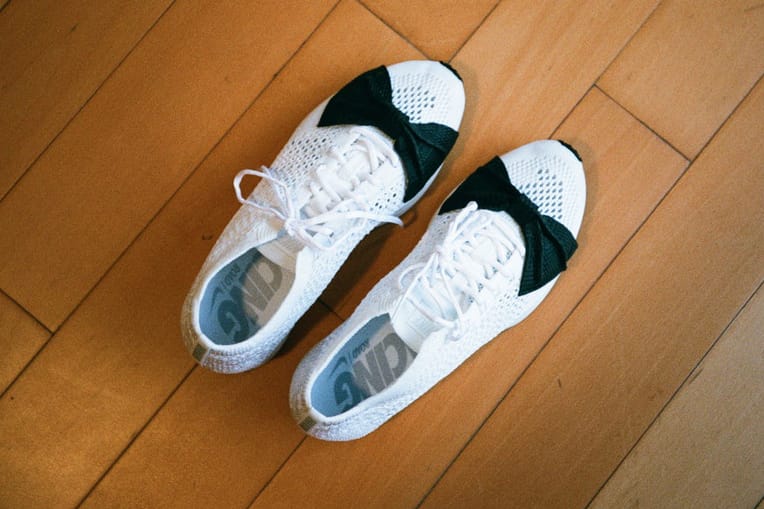 COMME des GARÇONS x Nike Flyknit Racer「Triple White」日本突發上架
