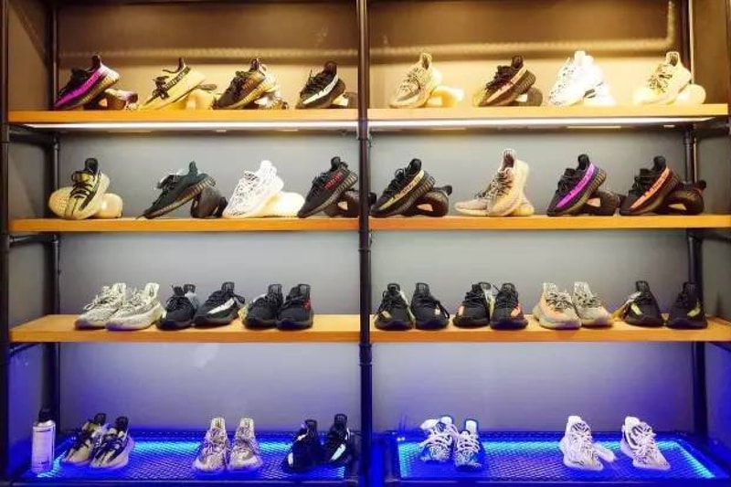 騙徒手法層出不窮 –  YEEZY 首間「專門店」落戶溫州！？