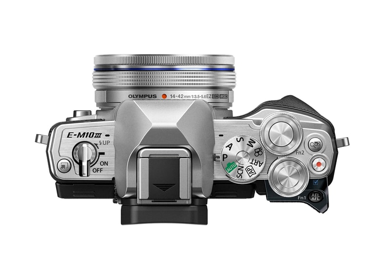 OLYMPUS 最新 OM-D E-M10 Mark III 登場