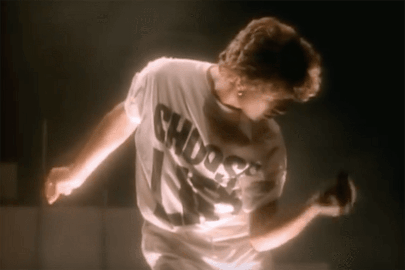 從 Off-White™ 到 WTAPS：看西日兩地的 “引言” 時尚