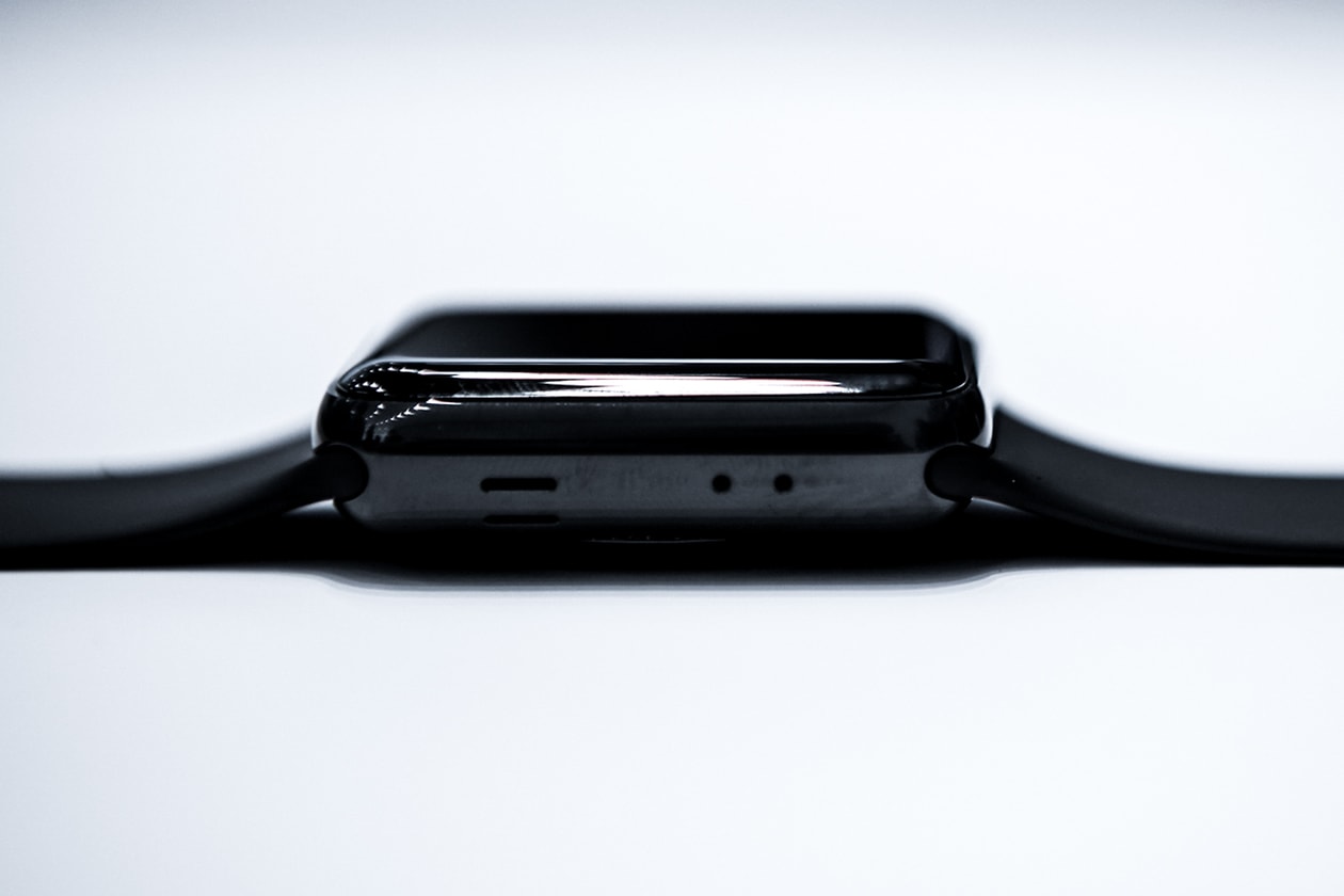 同場加映－Apple Watch Series 3 新增奢華陶瓷太空灰配色