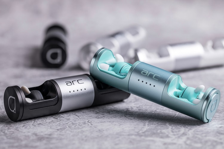 20 小時超長續航-ARC 科幻感無線耳機