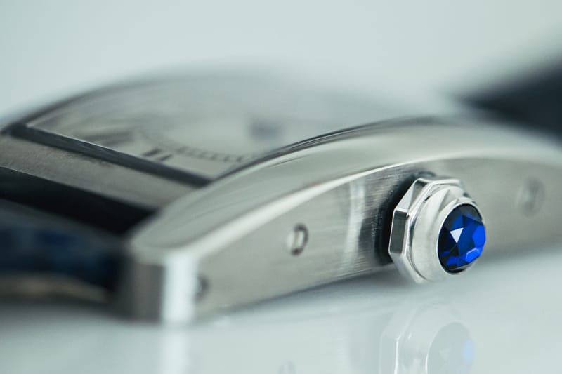 顛覆軍事概念－Cartier 推出 100 週年別注版 Tank 腕錶