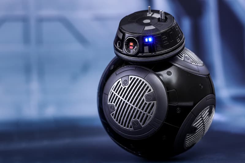 Hot Toys 最新《星球大戰: 最後的絕地武士》BB-9E 及 BB-8 1:6 比例珍藏套裝登場