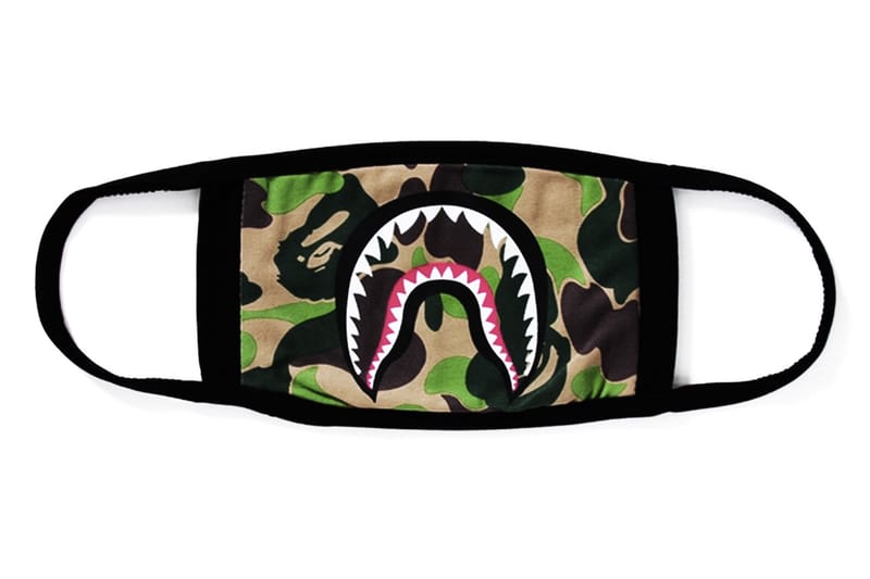 口罩狂熱－BAPE 推出經典迷彩鯊魚口罩