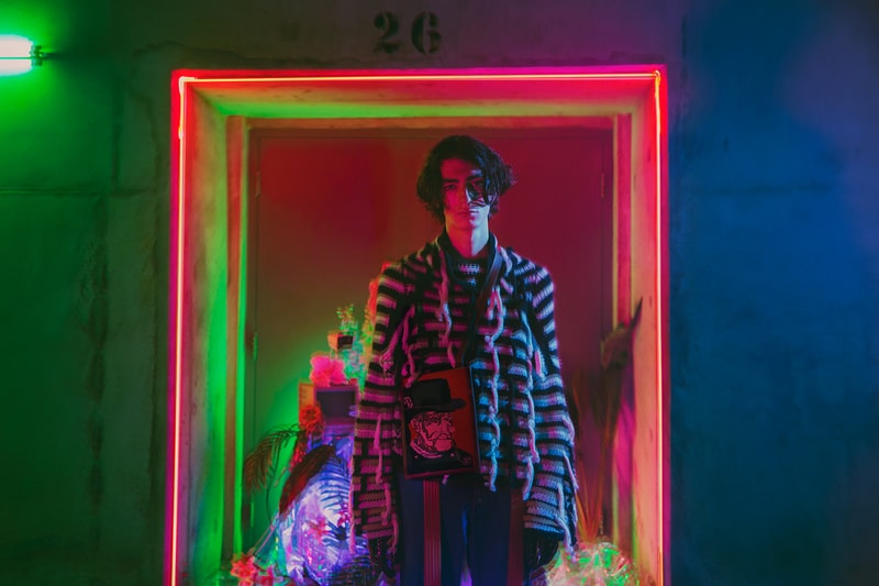 LOEWE 2017 秋冬系列，打造精神分裂的時尚美學