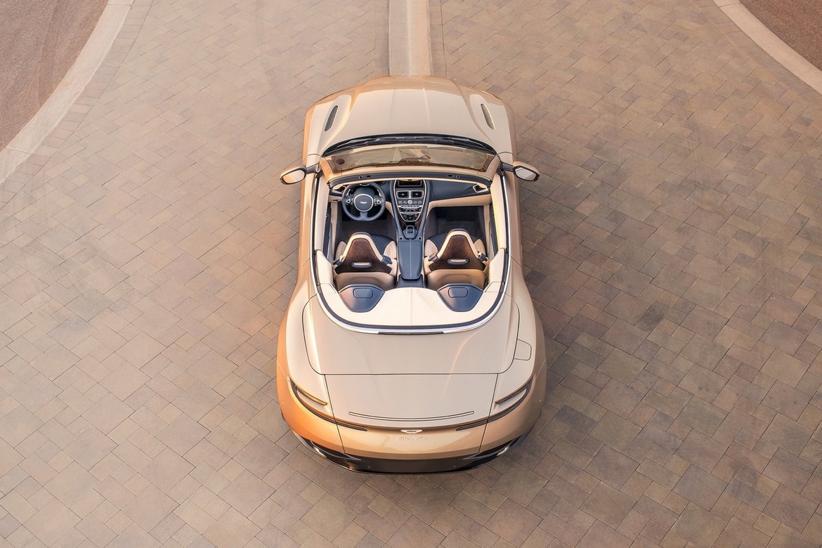 Aston Matin 最新 DB11 Volante 敞篷跑車登場