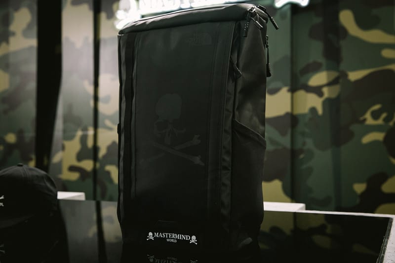 north face urban explore backpack