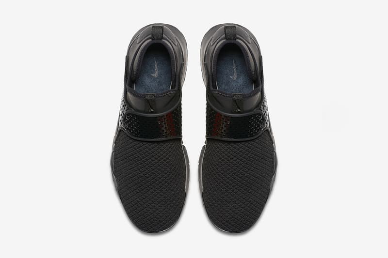 Nike Sock Dart Mid SE 全新「Triple Black」配色