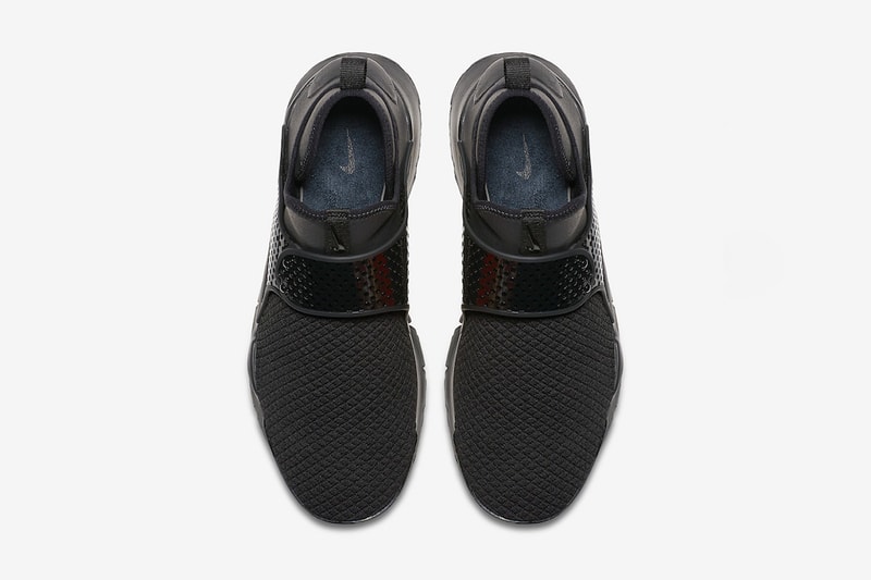 Nike Sock Dart Mid SE 全新「Triple Black」配色