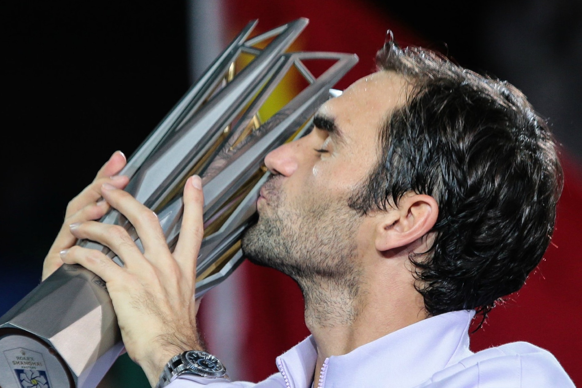 Roger Federer 擊敗 Rafael Nadal 勝出上海大師賽單打決賽