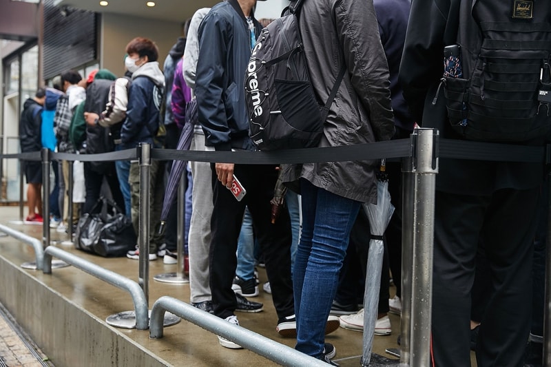 直擊 Supreme x Stone Island 聯乘系列東京發售現場