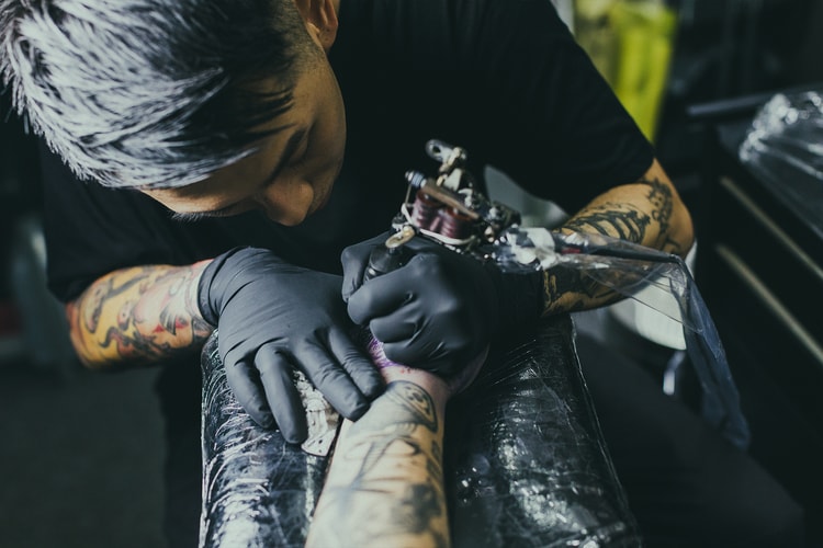 Tat-Talk #000.認識 Black Cat Club 主理人兼紋身師 Alfred Nil