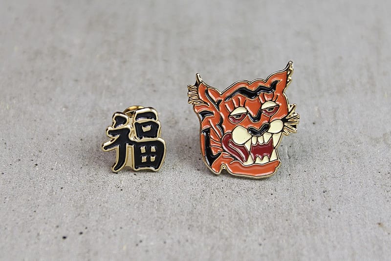 刺繡熱潮延續－Metalize Productions 推出「福」「虎」胸針組！