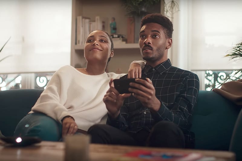 未完的結局？Samsung 揶揄 Apple 的廣告最後由 Motorola 來繼續結尾！