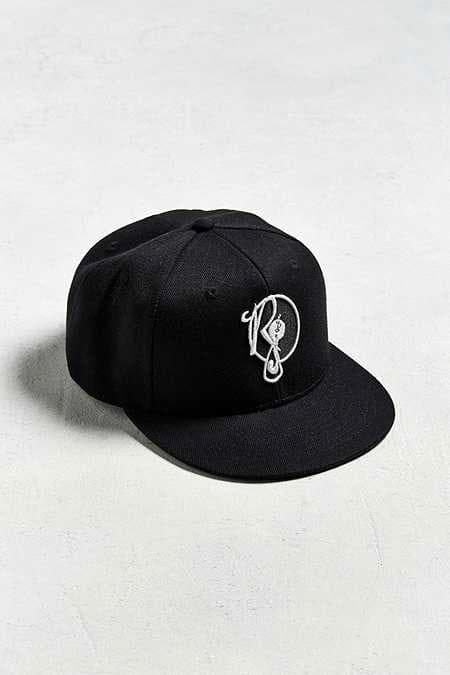 Kareem "Biggs" Burke 與 Urban Outfitters 打造 JAY Z 首張專輯紀念服飾系列