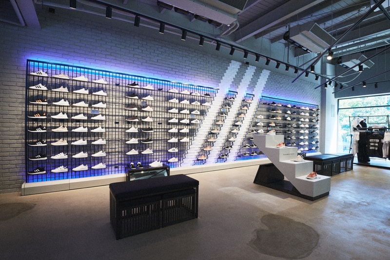 全新駐點 − adidas 開設台中綠園道門市