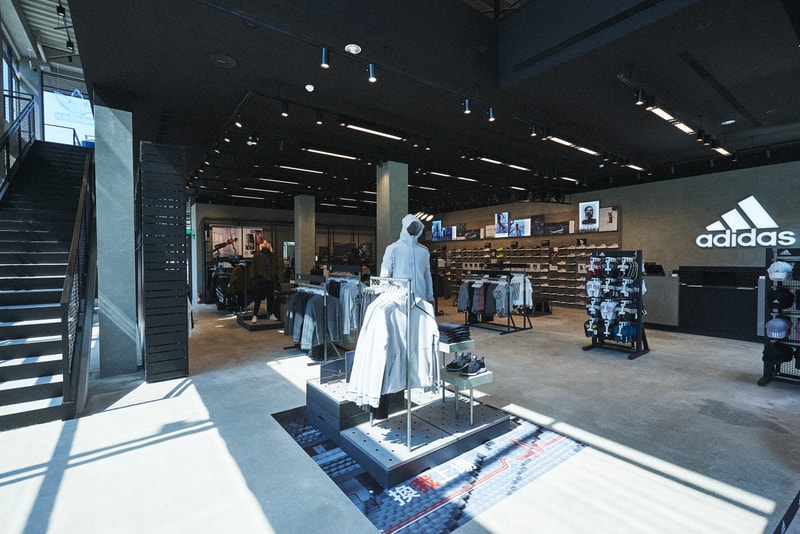 全新駐點 − adidas 開設台中綠園道門市