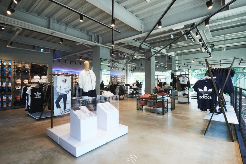 全新駐點 − adidas 開設台中綠園道門市