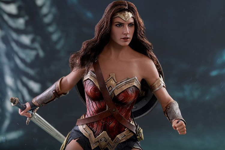 Hot Toys 最新《Justice League》Wonder Woman 1:6 珍藏版人偶登場