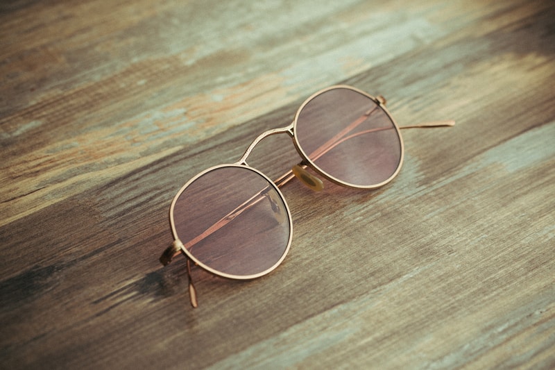 OLIVER PEOPLES 致賀 30 週年全系列產品細節近賞