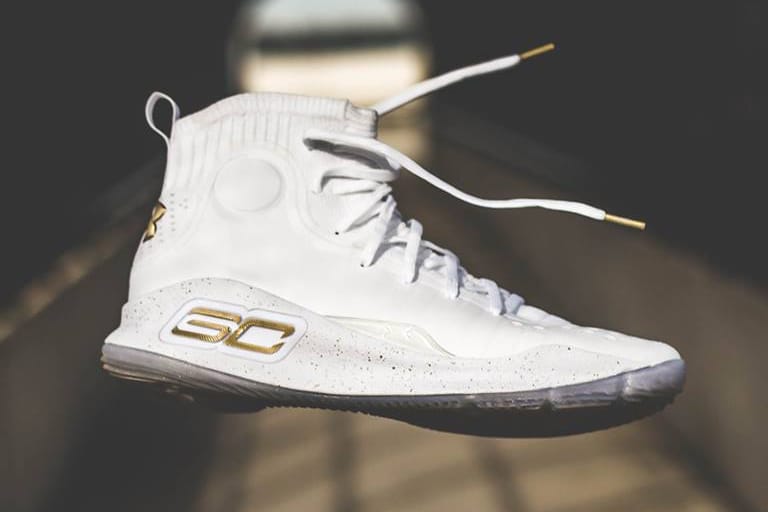 Under Armour Curry 4 白金別注色即日香港上架