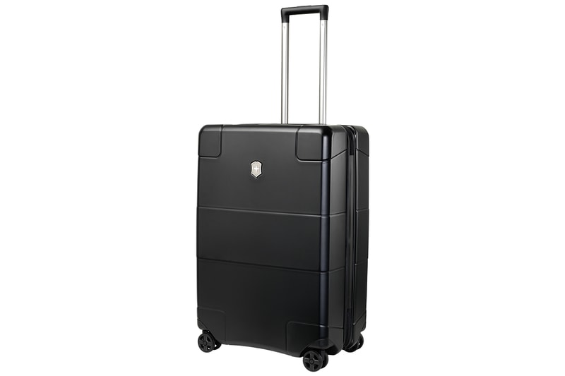 極致實用面積－Victorinox 高機能型「Lexicon」硬殼旅行箱系列