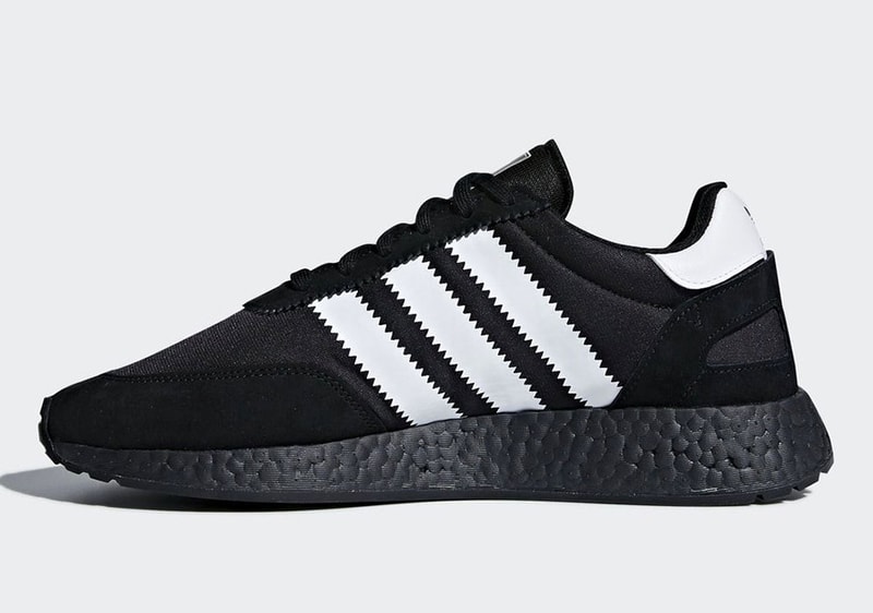 adidas Originals Iniki Runner 帶來黑底白間超經典配色