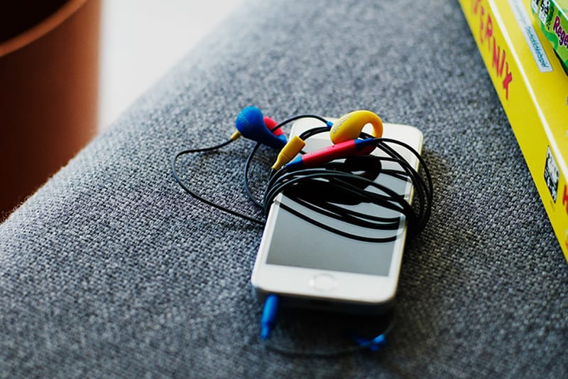 聯乘王者再獻新猷－bPr BEAMS x ambie 入耳式耳機